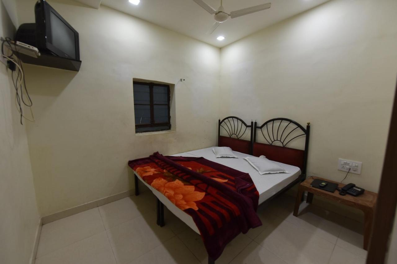 Baba Guest House Ajmer Dış mekan fotoğraf